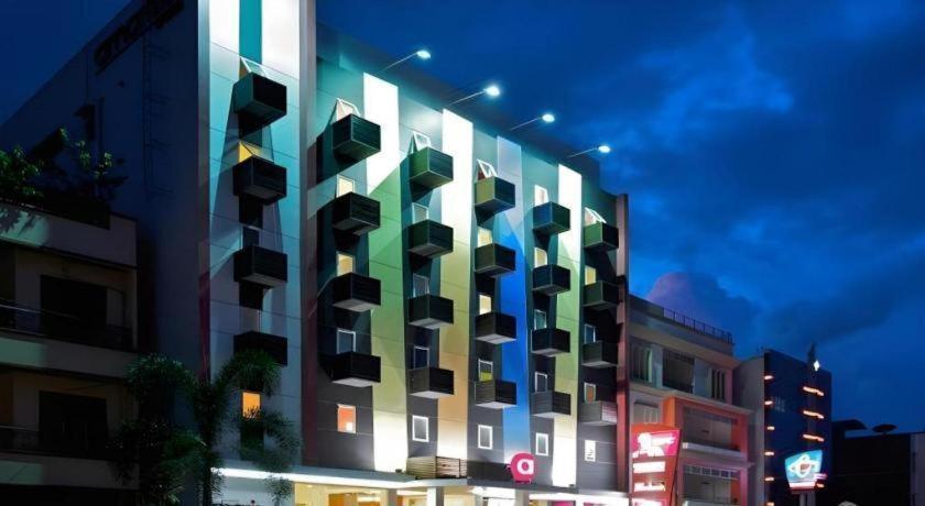 Amaris Hotel Ambon Exterior foto